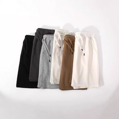 summervibes Men’s solid-color shorts