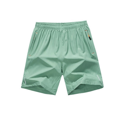 Men’s solid-color shorts with zippered pockets