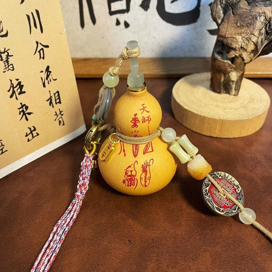 The Gourd That Nurtures the Sword — Bring in Blessings and Wealth